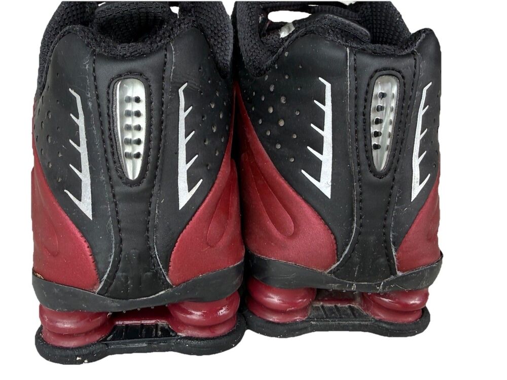 Nike Shox R4 Black Silver Team Red Sneakers AR3565-009 Women’s Size 7 - Picture 7 of 10